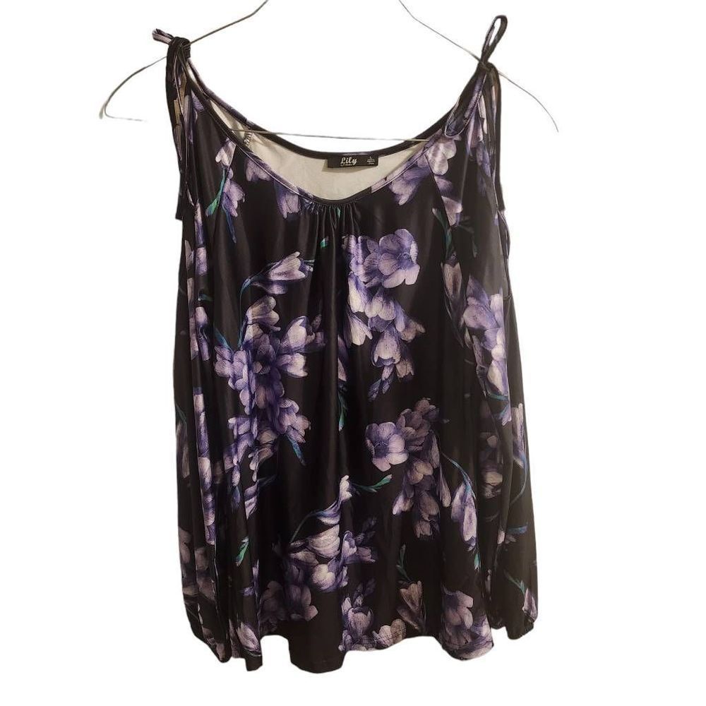 Lily By Firmiana NWOT Purple Floral Cold Shoulder Top Size Large